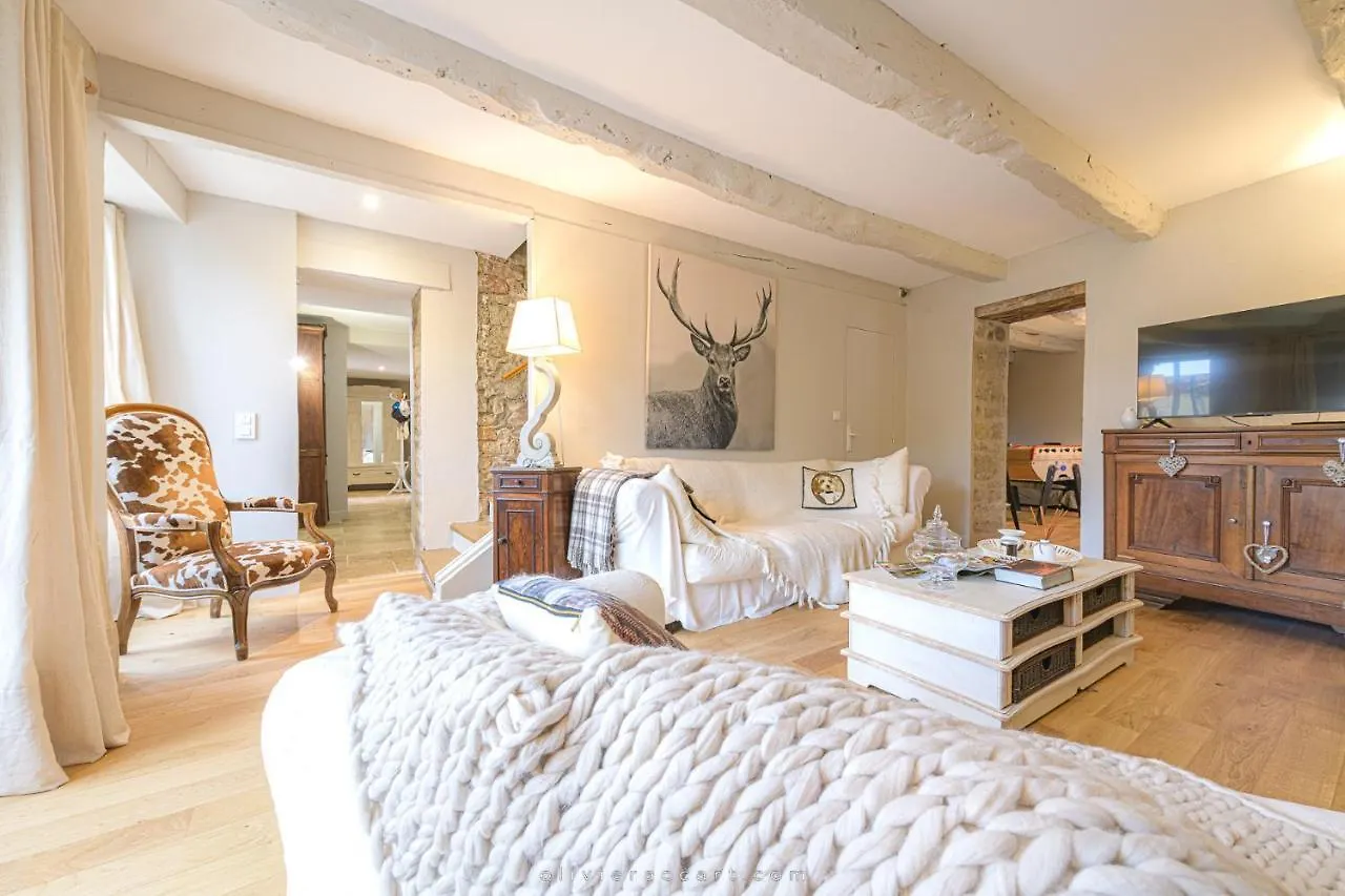 La Glycine Villa Tonnac 0*,