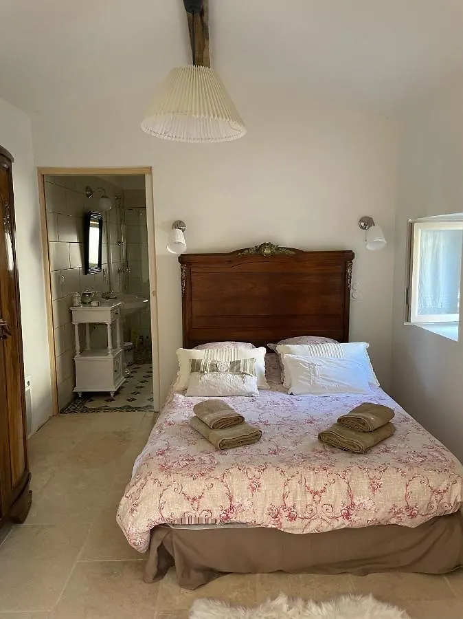 La Glycine Villa Tonnac 0*,  France