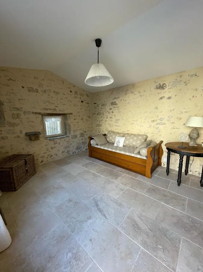 La Glycine Villa Tonnac 0*,  France